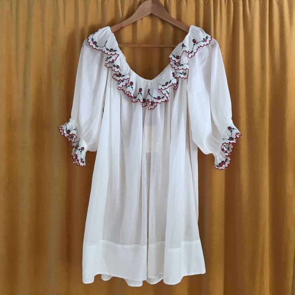 Dôen Chateau Nightgown